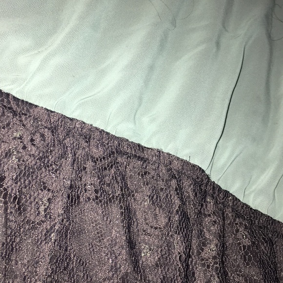 Formal dress - Picture 5 of 5